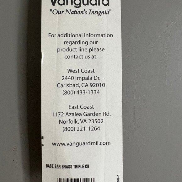 Vanguard Base Bar Brass Triple Ribbon Mount with Clutch Back - Picture 3 of 3